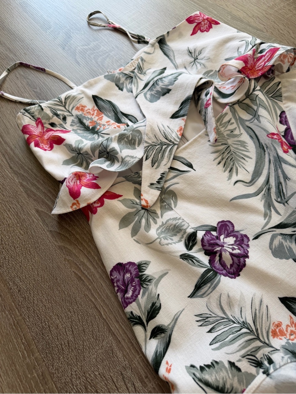 Wayf Mahari Ruffle Knot Front Floral Linen Blend Dress - Picture 11 of 16
